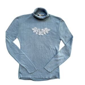 VINTAGE Ecco Bay Baby Blue Turtle Neck And‎ Its Lace Decal Made In USA L